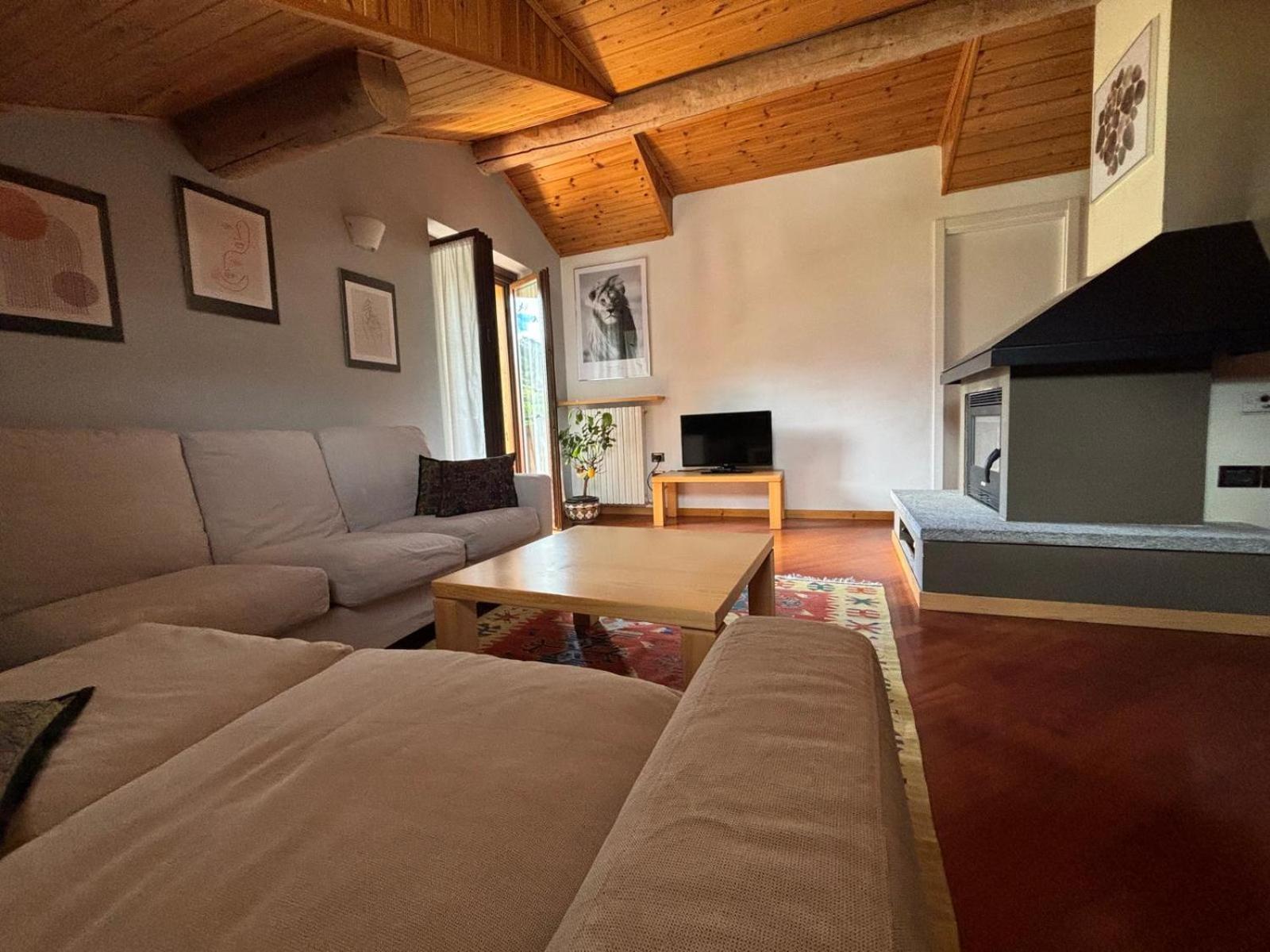 La Casa Di Armando Aparthotel Bormio Luaran gambar