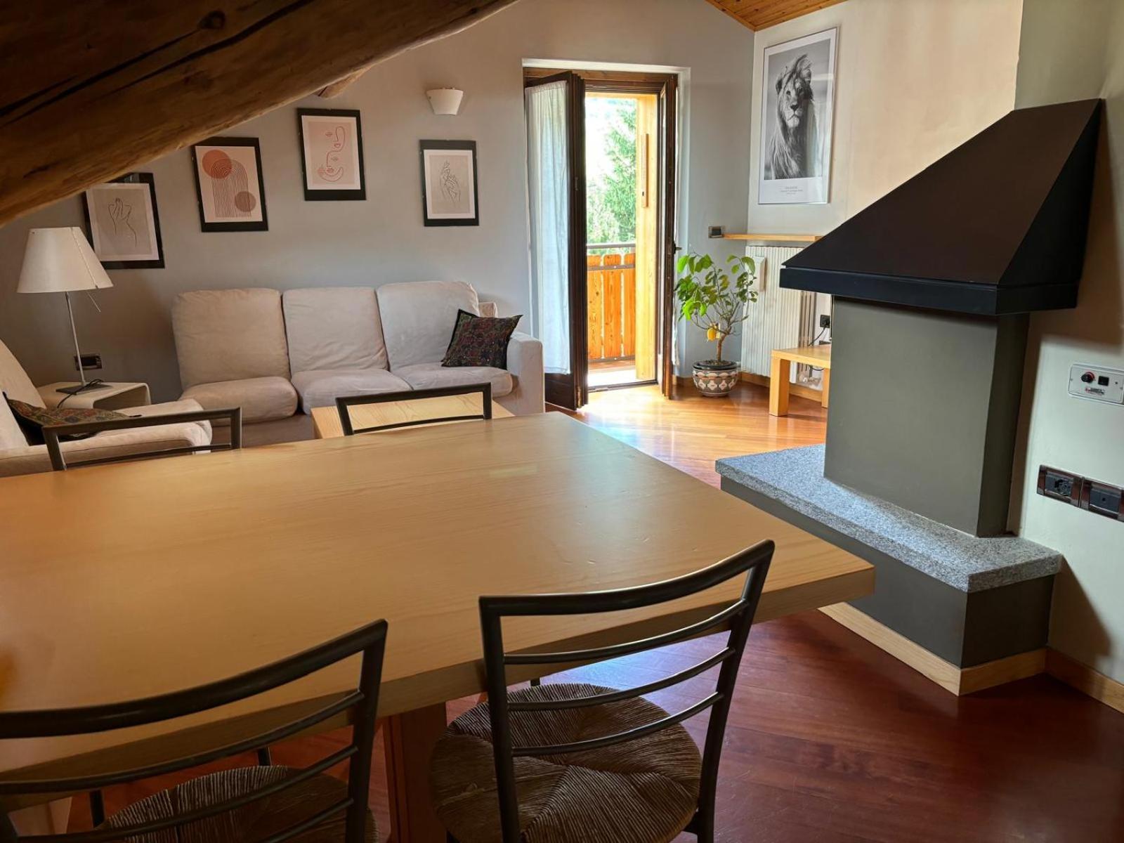 La Casa Di Armando Aparthotel Bormio Luaran gambar