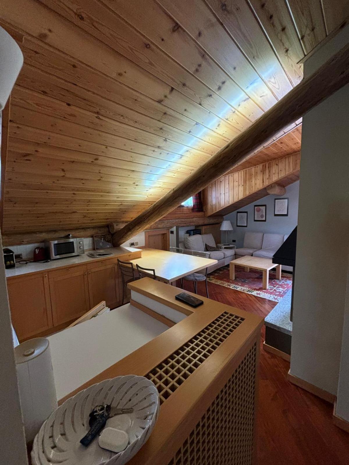 La Casa Di Armando Aparthotel Bormio Luaran gambar
