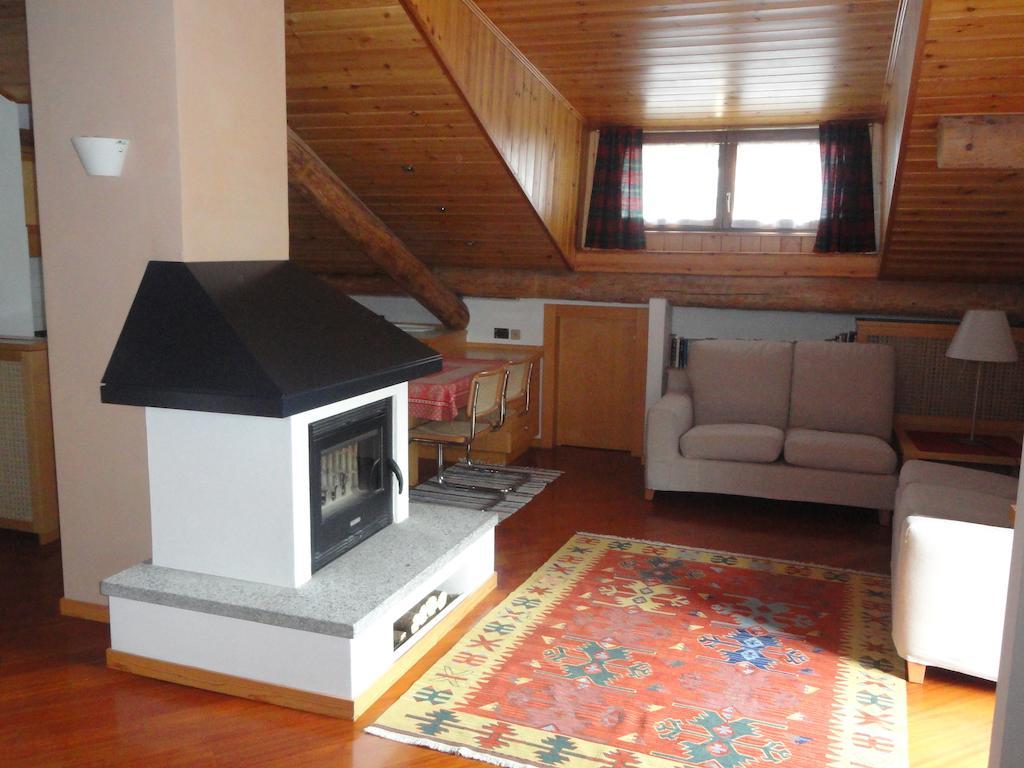 La Casa Di Armando Aparthotel Bormio Luaran gambar